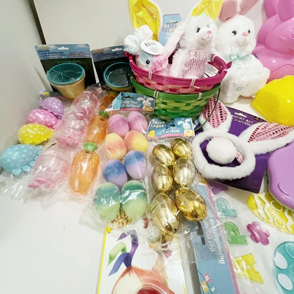 New lot of 21 Easter decoration Bunny and Egg • Baskets and more ...